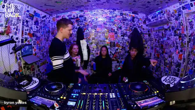 Episode 7x45dY5CJhAdT0mX9mvbsb Thumbnail 5