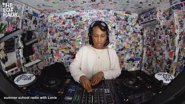 Episode 1rfKvITSjqHsLqtfKF9VYD Thumbnail 4