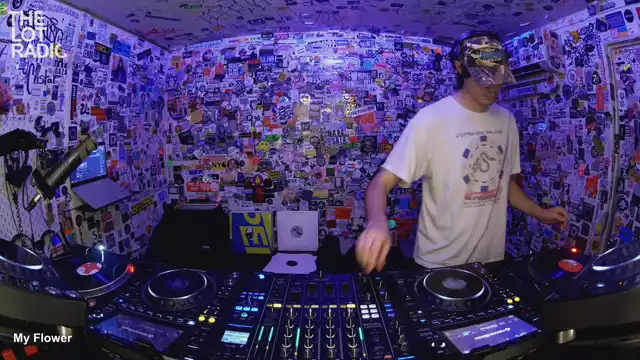 Episode 4regtuxwiWcP8G8DyEPslN Thumbnail 4