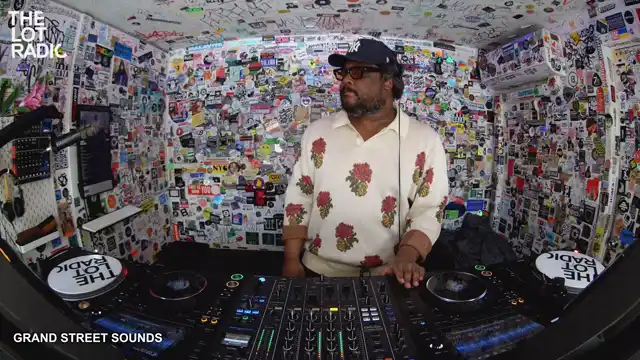 Episode 2r82fJKtiIHkHewInBgPdZ Thumbnail 2