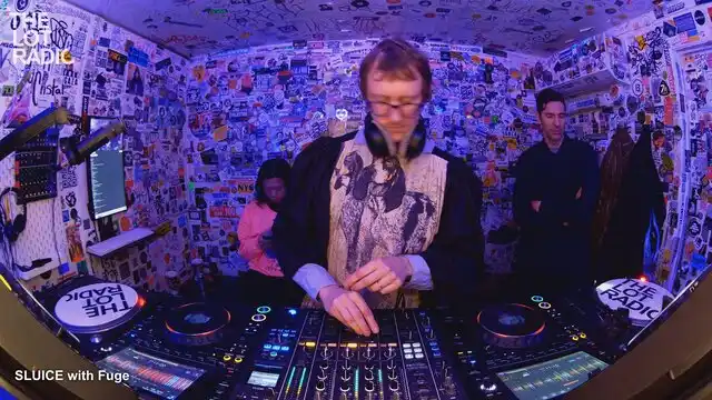 Episode 7Gq88FwaDqwQqvJd02v0B6 Thumbnail 5