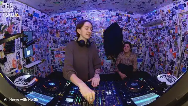 Episode 2G8MYKlwowYCDa17i54RIj Thumbnail 3