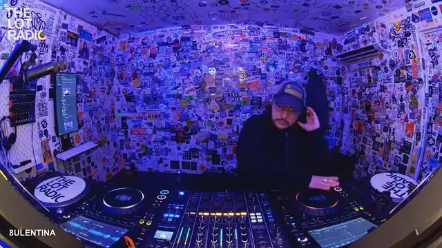 Episode 1NLkaHeAU1Pzf3zHGtPrxY Thumbnail 5