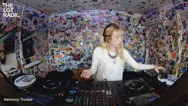 Episode wAsF4E7pYnYQE9ynpfYd8 Thumbnail 2