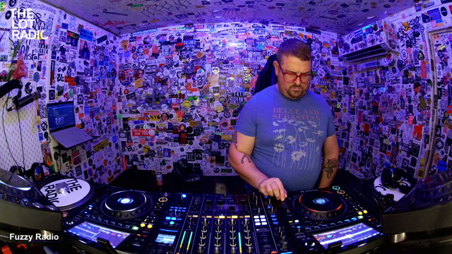 Episode 30RCEZdPTDeCbsg2puSppR Thumbnail 3