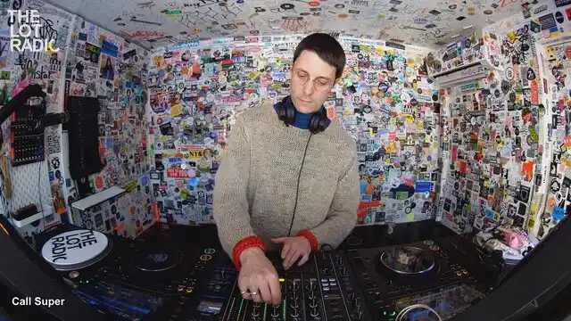 Episode 5EFJC6pVs30LfyEUNM7SZi Thumbnail 5