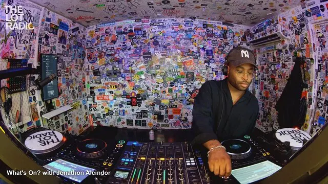 Episode MbVBMQYw5Y29GiLWdThGs Thumbnail 1