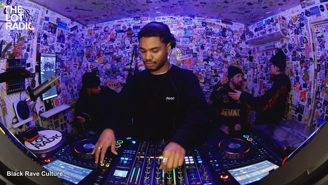 Episode 2643epzEcIvmFKKNd4ImuU Thumbnail 1