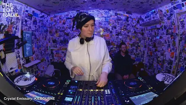 Episode 6rfEWtRk28vubqbGLrCuWO Thumbnail 2