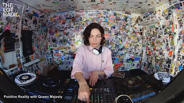 Episode 28dn0DafYO6vMbIhSgGG9o Thumbnail 1