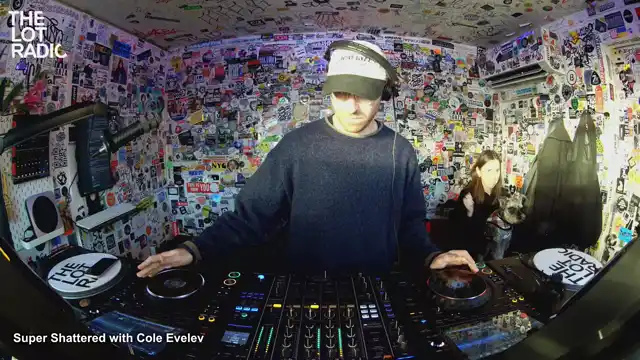 Episode 6T9tx1seZJMMSk7531MYt0 Thumbnail 5