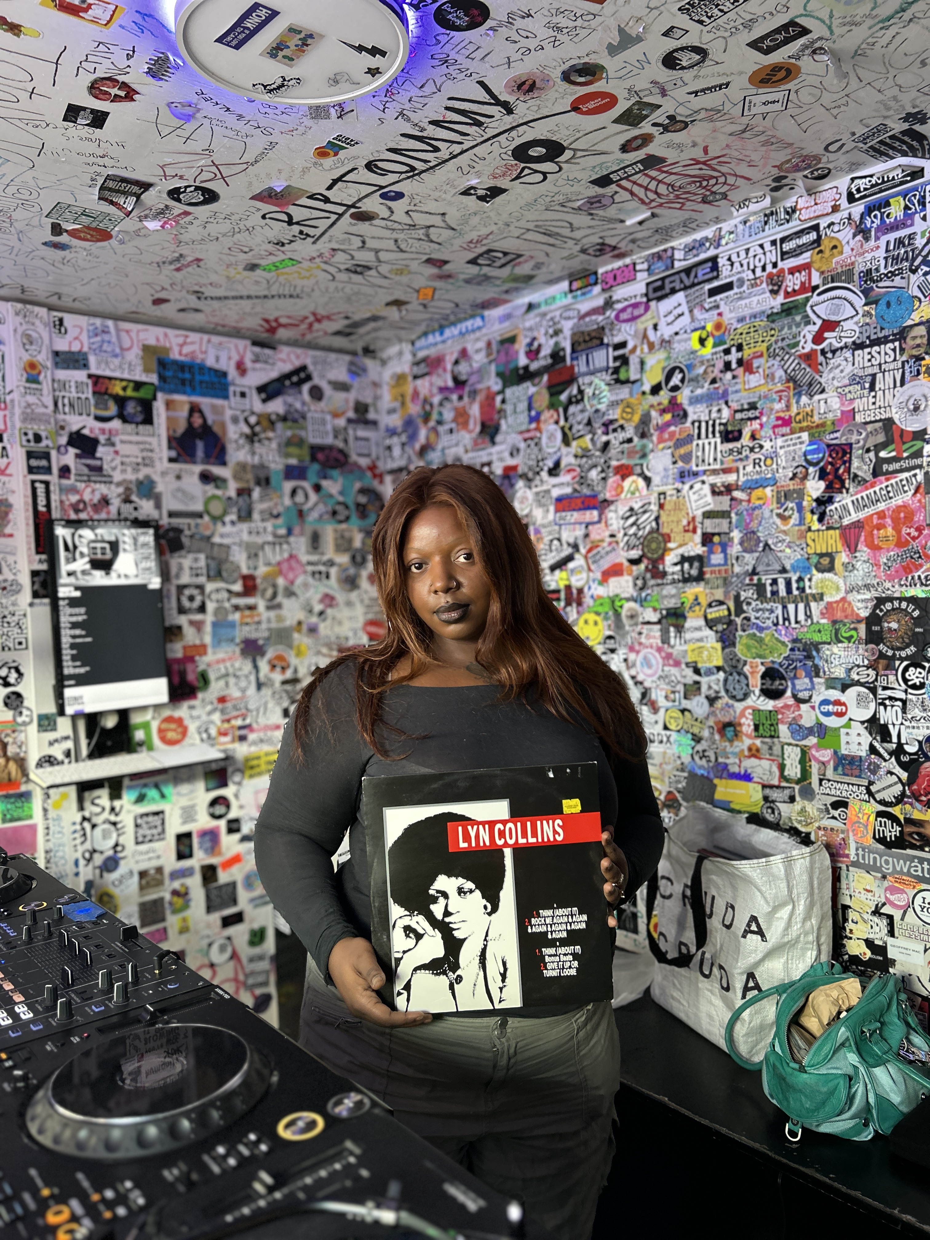 3efnsr3s01iuv97ubgu0kbus8r_20260322T210000Z