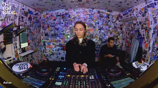 Episode 1PFfoauitD060IBqmxfBwJ Thumbnail 5