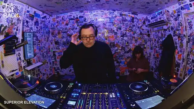 Episode 6xlSbiRQKSpFNs9CjPBStw Thumbnail 5