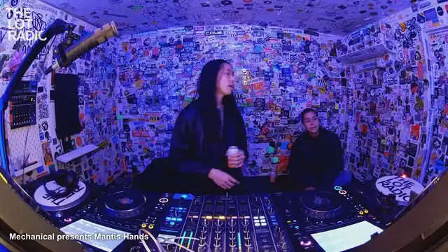 Episode 4fbGp0GYGPi71A3vzAuNVb Thumbnail 4