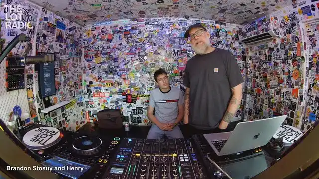 Episode 7kgBSvQcx0DHwfXNNb52XC Thumbnail 4