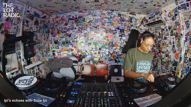 Episode 1pyvrSWhOGwVwhb5s7LwYP Thumbnail 4