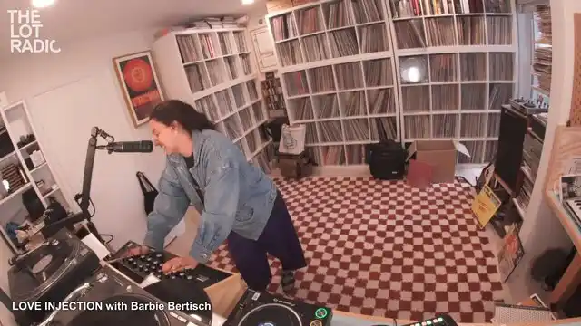 Episode 2CrrzM3zZEumGxSVXMgM3E Thumbnail 4