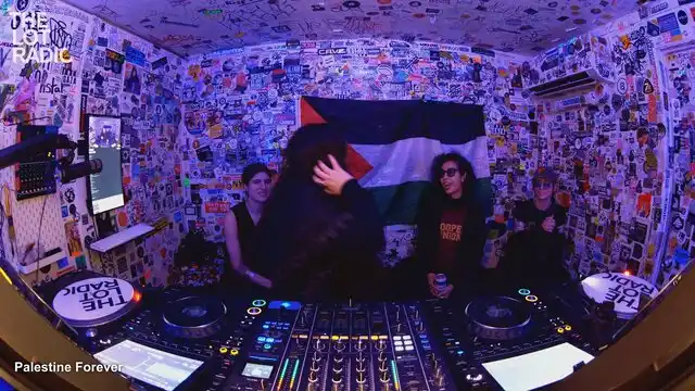 Episode 7mxb5VWd2iWh67XqwxX6Or Thumbnail 5