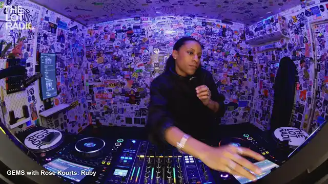 Episode 1lGFvwg43mOvVJqRf49SZd Thumbnail 4