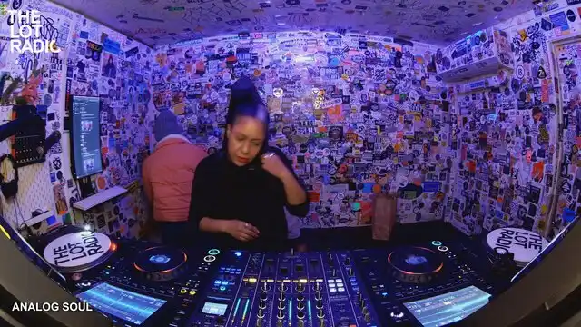 Episode 5p4viush0QxjSW67QDR5Vs Thumbnail 3