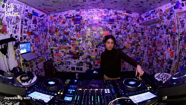 Episode 7ag7f7yMxsgzgTrEKJ4kSV Thumbnail 3