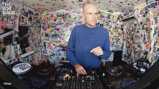 Episode 7yUeOq7BAUDiUhGZ1PBiGS Thumbnail 4