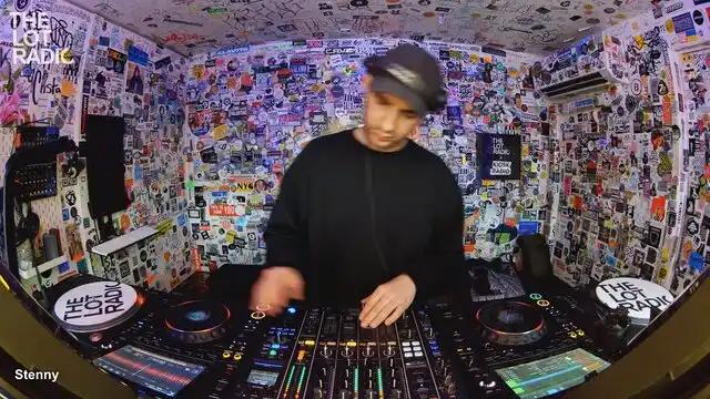 Episode 3gfbXlPV3qMr3N7qd9IoAt Thumbnail 5