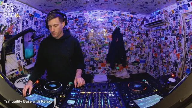 Episode 43R4TFbu89JsZcr8QM0SKc Thumbnail 1