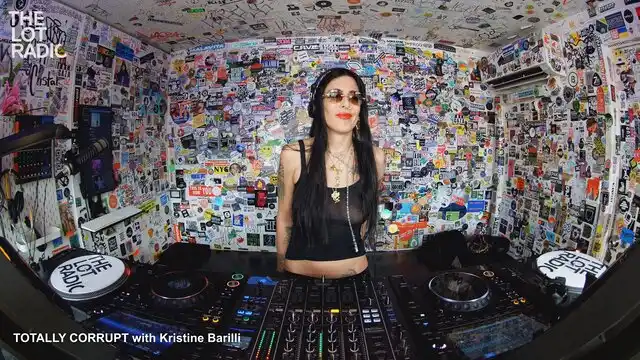 Episode 4y7HVI0ONXfTZXVeZWBc7D Thumbnail 2