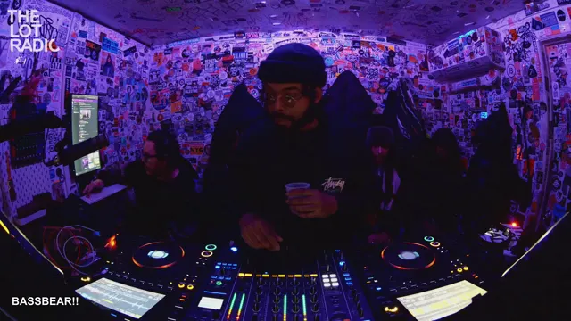 Episode 6Zb6Wl0oNDzPNLUtz1WPSP Thumbnail 1