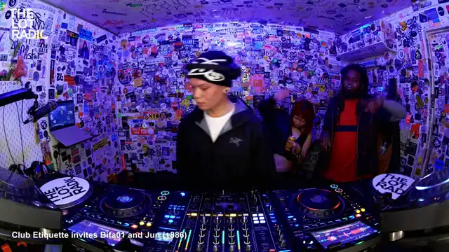 Episode 580V0v35rbzypM6ZiGC0kX Thumbnail 4