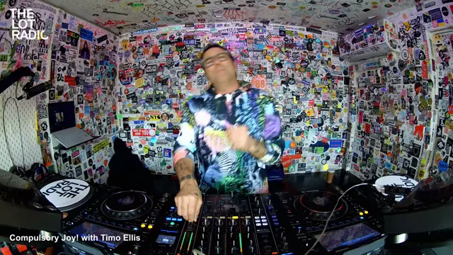 Episode 6r0ABehFpUZUYCKyvkpsok Thumbnail 2