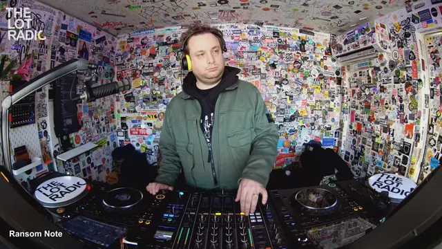 Episode 6LLfq4Q8SJwAweaQObDo3g Thumbnail 1