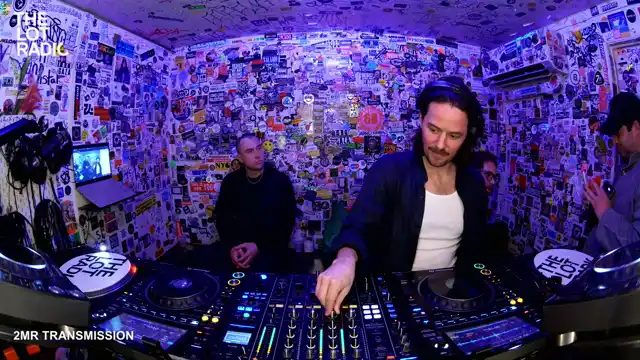 2MR TRANSMISSION poster