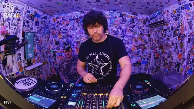 Episode 2RZZoyA5AAyrTpfghvuspn Thumbnail 4