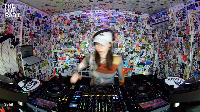 Episode PXvsyyseL58B5E6NyKwfs Thumbnail 1