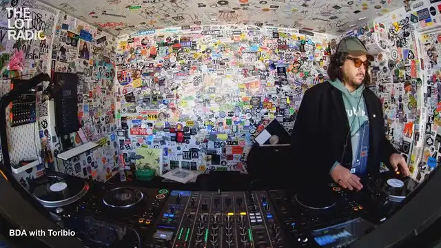 Episode pYwkjRUtR4ntaSP4E1YEc Thumbnail 3