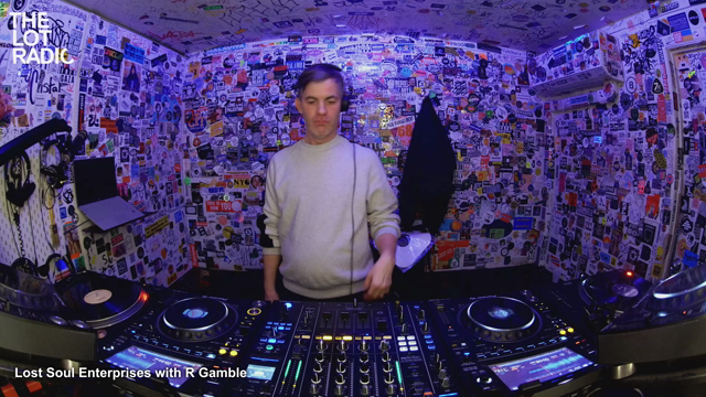 Episode 53GnAf94JF3NXUS5Mc4h6S Thumbnail 1