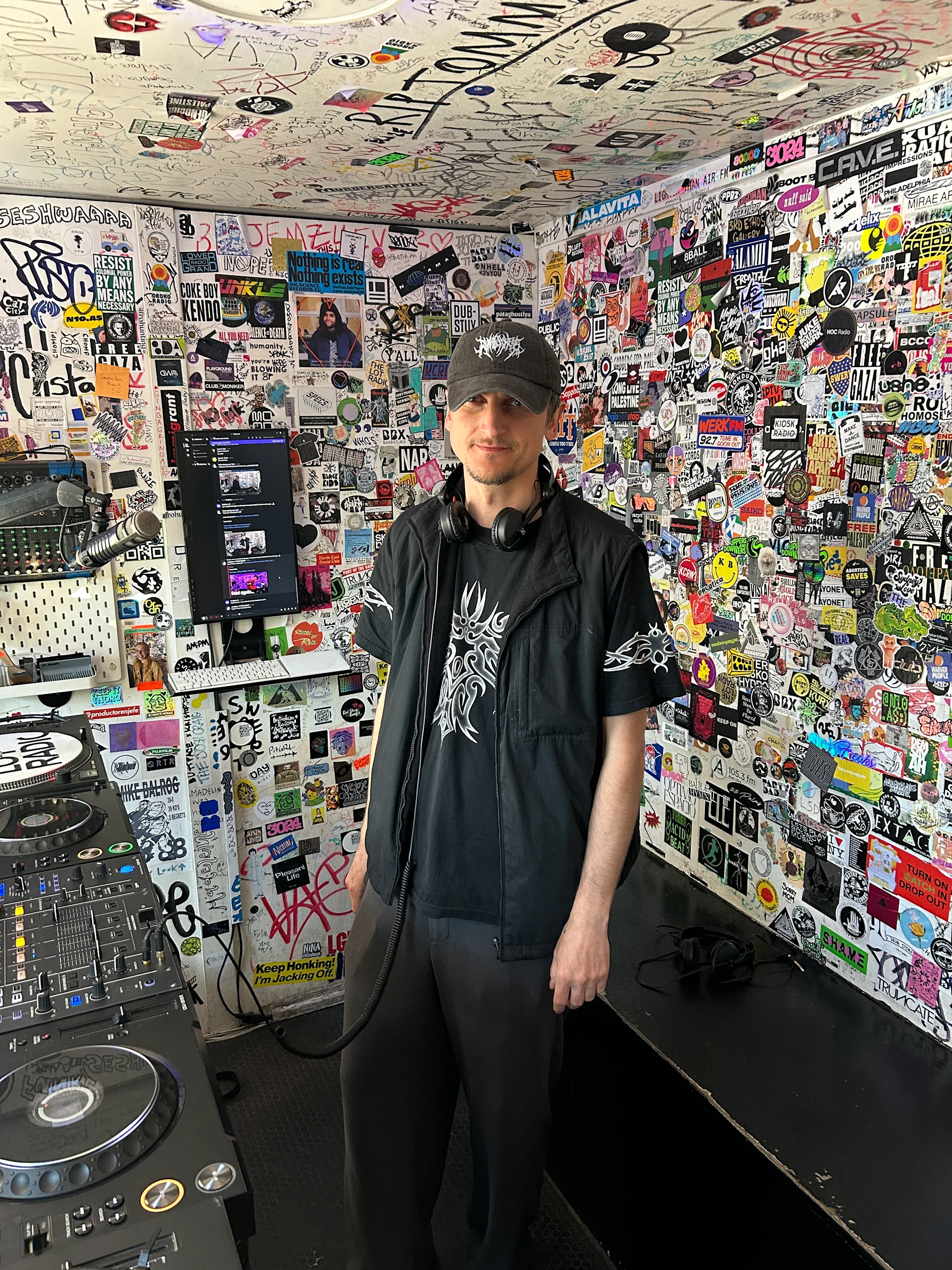 Tadan - The Lot Radio