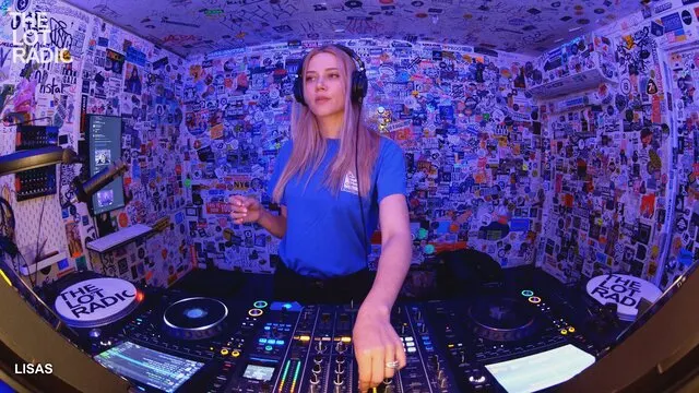 Episode 2150EhkewvQWeGWfuTYqBI Thumbnail 1