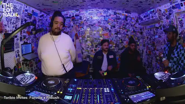 Episode 2Tm0QnGlYHAyGqEWwRuK12 Thumbnail 4