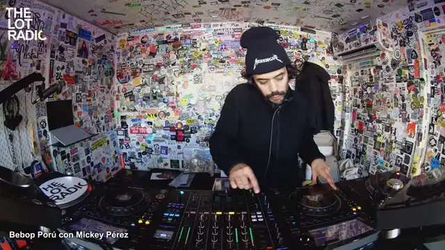 Episode 2LbIjjzkGobT1nRFobL30s Thumbnail 3