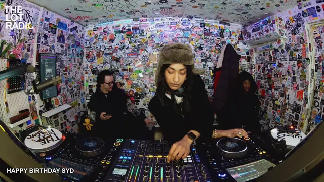 Episode 39r0apU6t7YFKMotgojsfu Thumbnail 1