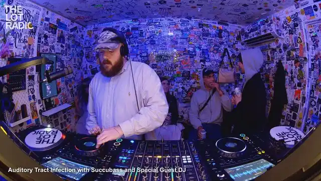Episode 2LjVaRhMzYkS0kPYI1Z8Xa Thumbnail 3
