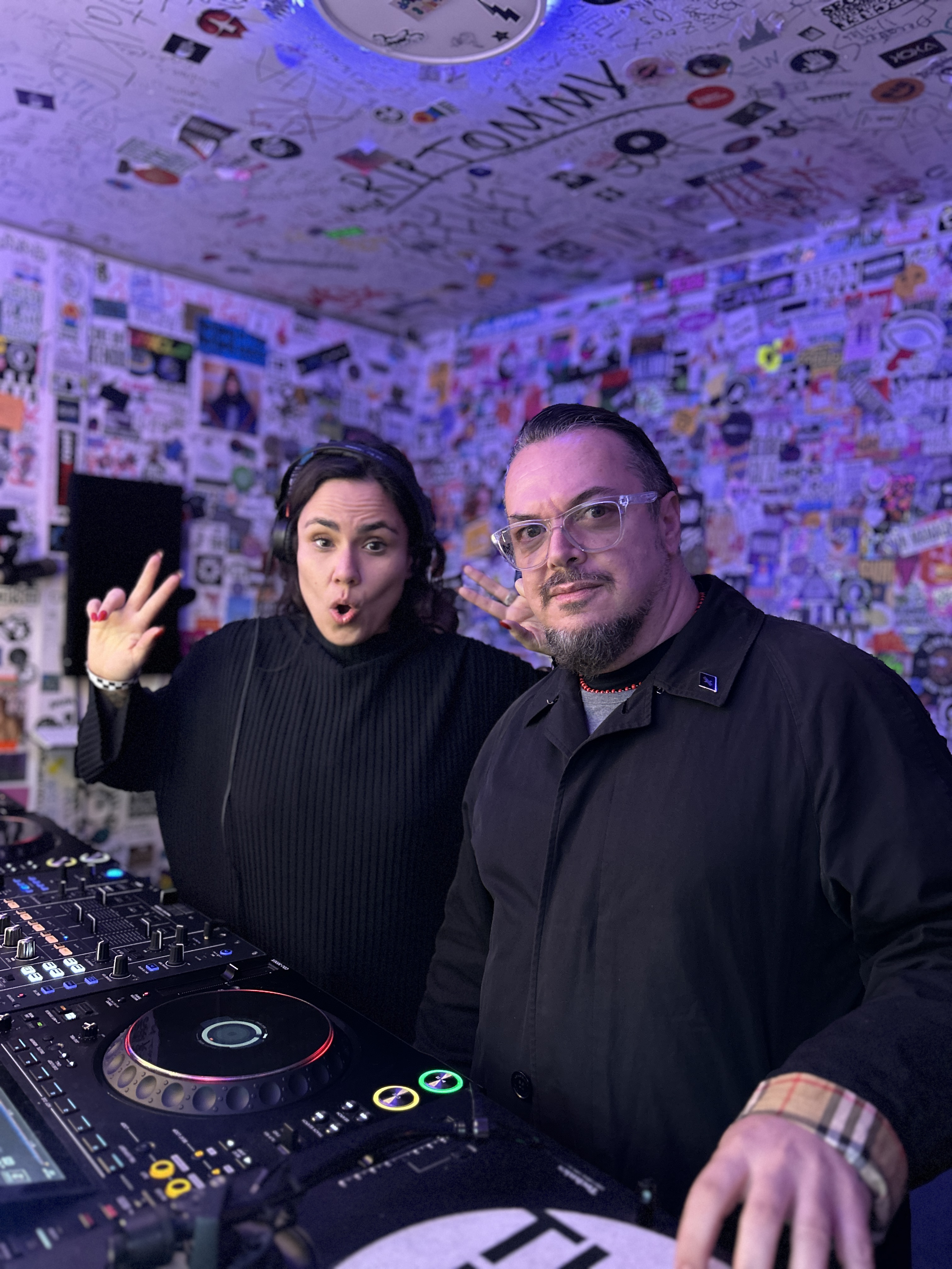 4v9v6fj8b5kh41i4qfd60blte4