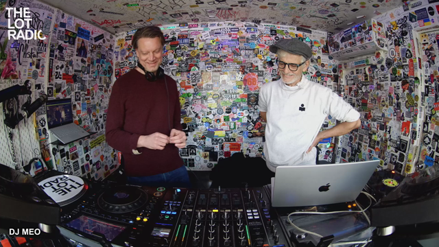 Episode 3t5bWQ1dpQOXdMmBm6p690 Thumbnail 4