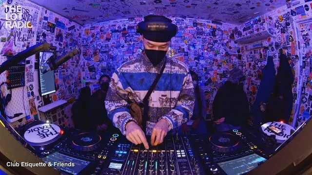 Episode BxFN1miF4dspW4n74mkWy Thumbnail 1