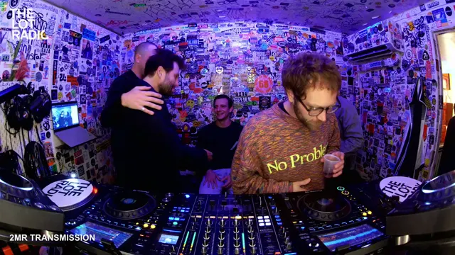 2MR TRANSMISSION poster