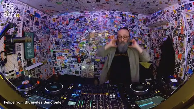 Episode 6aUQsy9Rae0YEdjSfODz43 Thumbnail 2